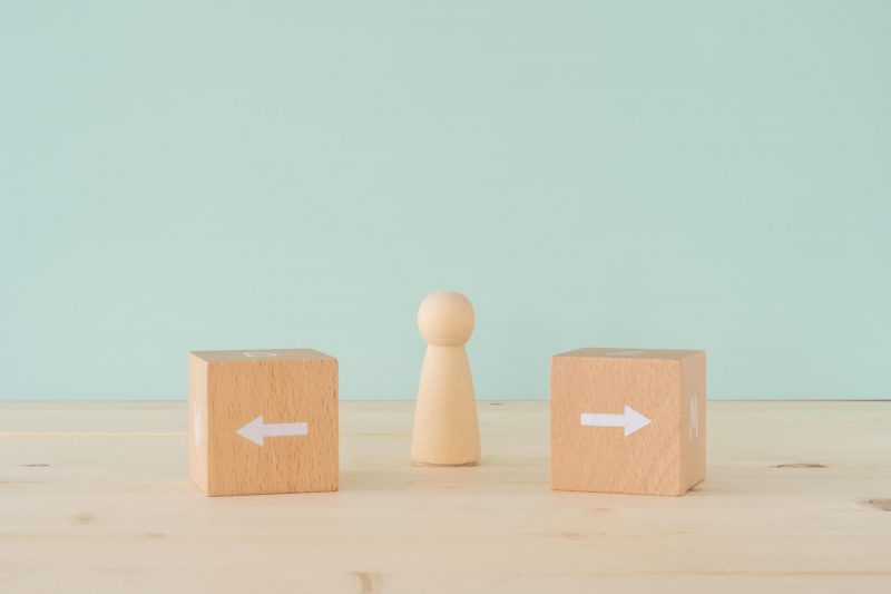 迷うのイメージ画像